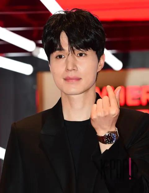 Lee Dong-wook — Launch