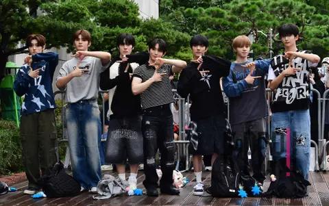 Ark — Music Bank Arrival
