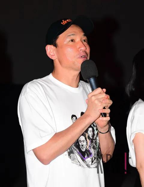 Hwang Jung-min — Veteran 2 Stage Greeting