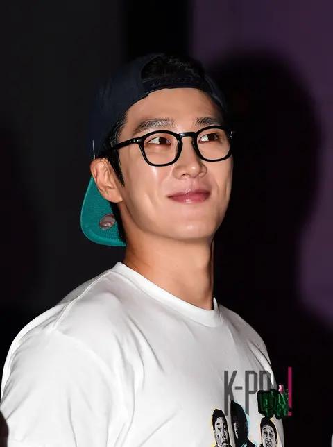 Ahn Bo-hyun — Veteran 2 Stage Greeting