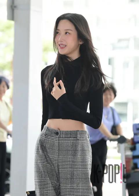 Moon Ga-young — Airport
