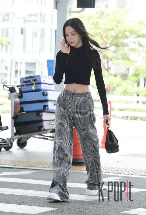 Moon Ga-young — Airport