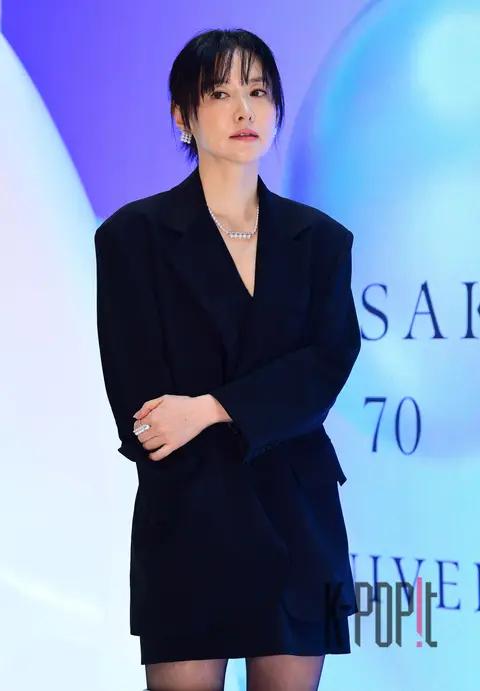 Lee Young-ae — Launch