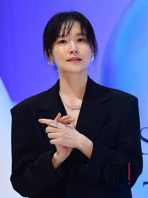 Lee Young-ae — Launch