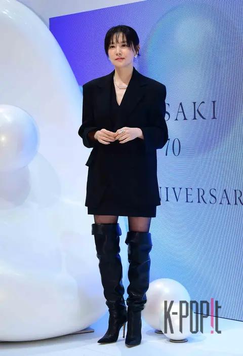 Lee Young-ae — Launch