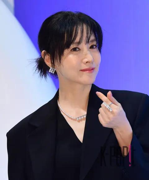 Lee Young-ae — Launch