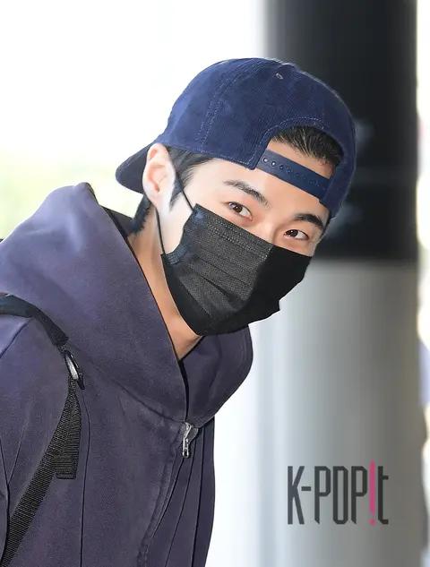 Byeon Woo-seok — Airport