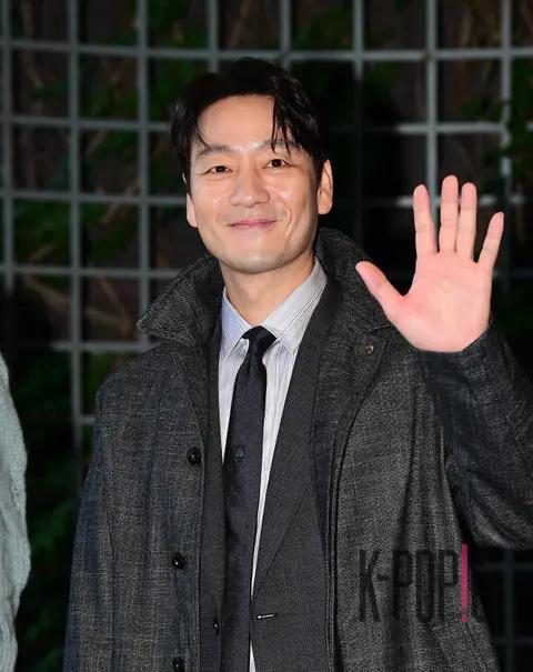 Park Hae-soo — Launch