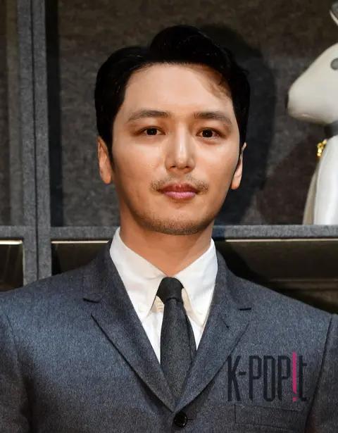 Byun Yo-han — Launch