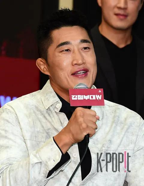 Kim Dong-hyun — Steel Troops W Production Briefing