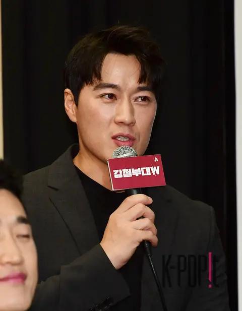 Choi Young-jae — Steel Troops W Production Briefing