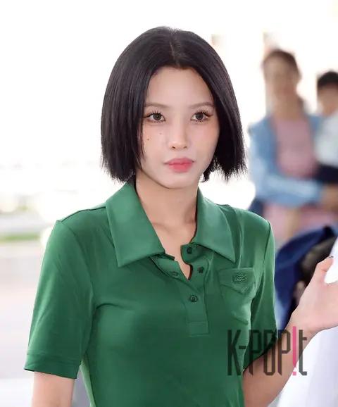 Soyeon ((G)I-DLE) — Airport