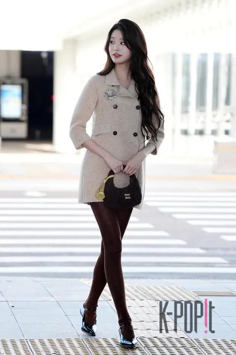 Jang Won-young — Airport