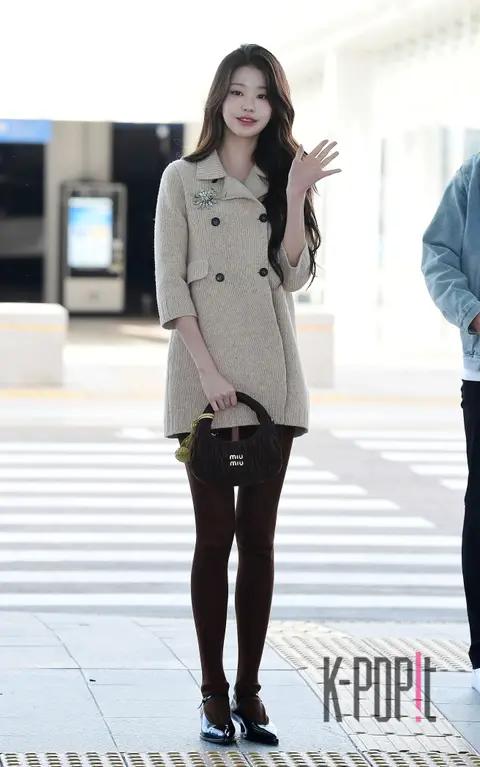 Jang Won-young — Airport