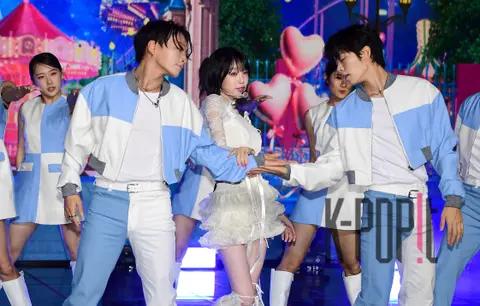 Choi Ye-na — Showcase