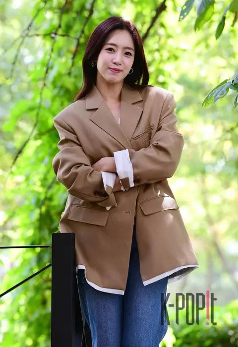 Ham Eun-jung — Interview