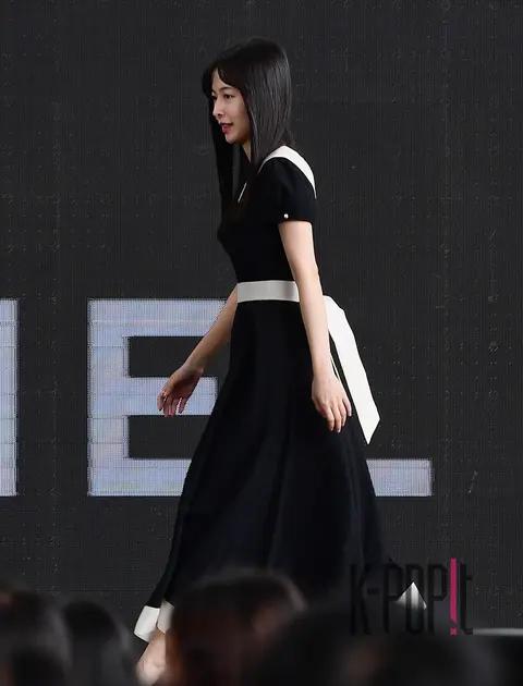 Jiwoo — Busan Outdoor Stage Greeting