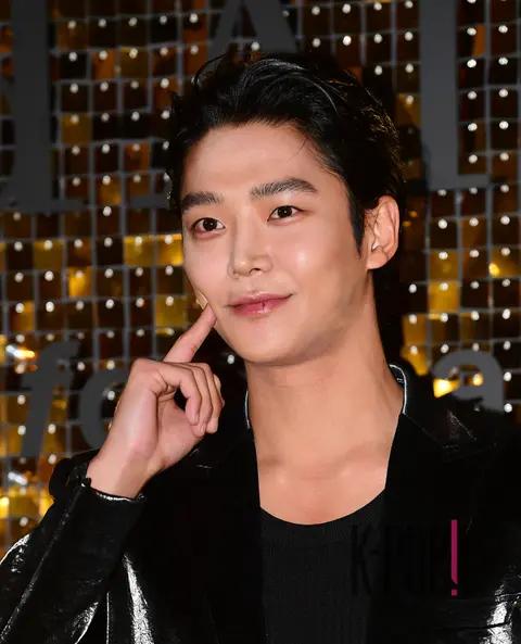 Rowoon — Launch