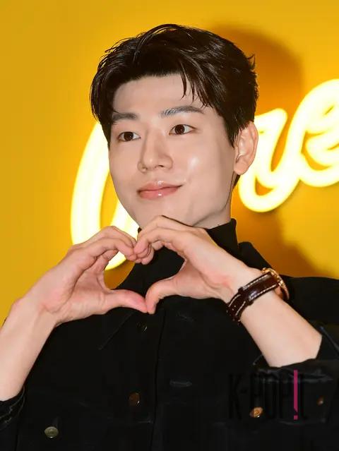 Bae Hyun-sung — Launch