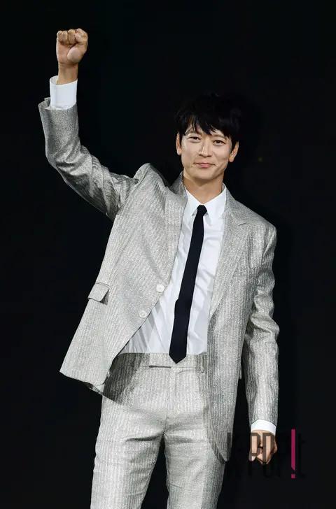 Kang Dong-won — Jun Ran Production Briefing