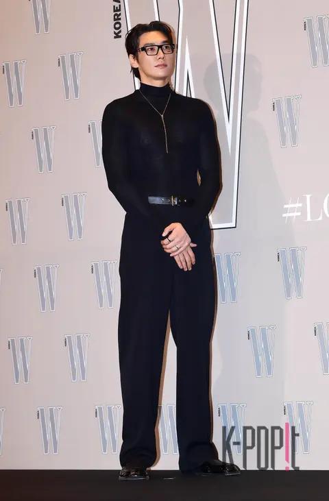 Kim Young-kwang — Breast Cancer Campaign