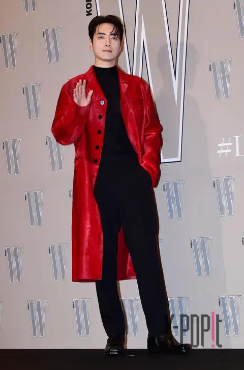 Lee Jun-hyuk — Breast Cancer Campaign