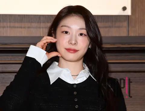 Kim Yuna — Launch