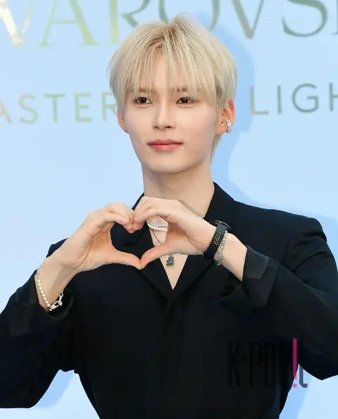 Sung Han-bin (ZEROBASEONE) — Launch