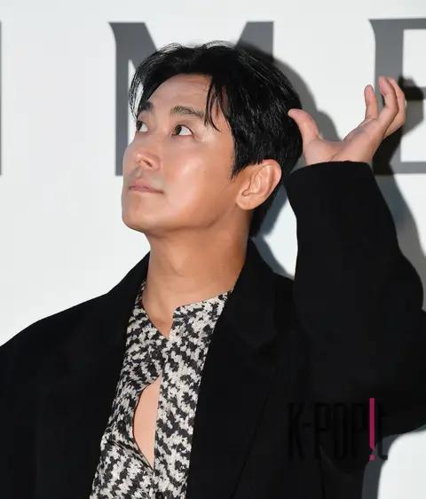 Joo Ji-hoon — Launch