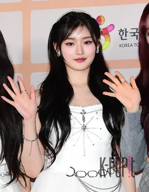 Athena (FIFTY FIFTY) — Dream Concert Red Carpet