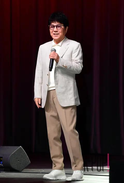 Jo Yong-pil — Press Conference