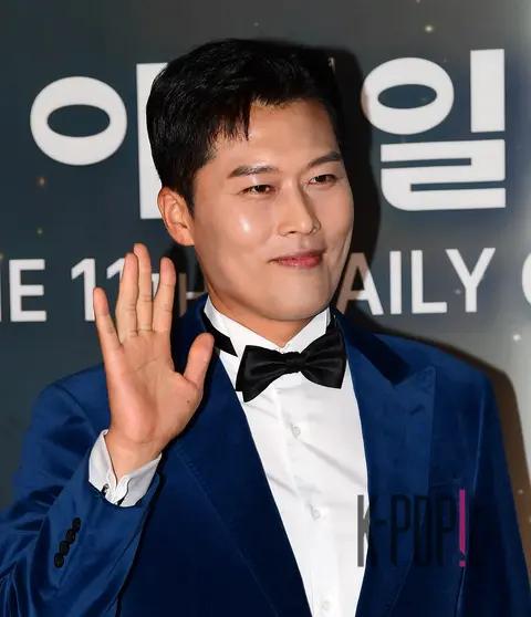 Kim Il-joong — EDaily Culture Awards