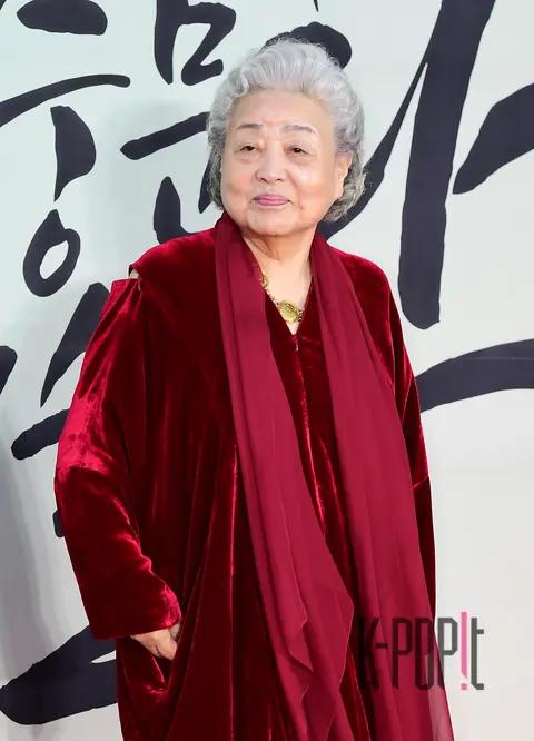 Kang Bu-ja — Korea Popular Culture and Arts Awards Red Carpet