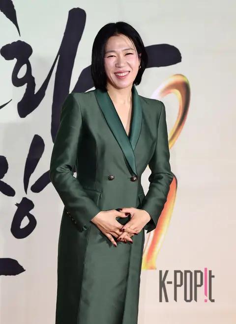 Yim Hye-ran — Korea Popular Culture and Arts Awards Red Carpet