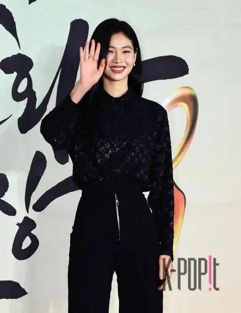 Jung Ho-yeon — Korea Popular Culture and Arts Awards Red Carpet