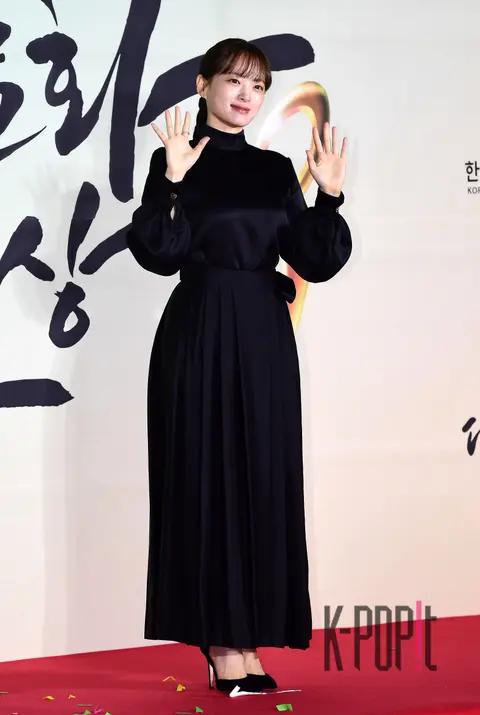 Chun Woo-hee — Korea Popular Culture and Arts Awards Red Carpet
