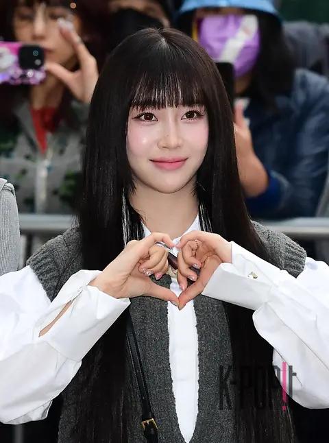 Sumin (STAYC) — Music Bank Arrival