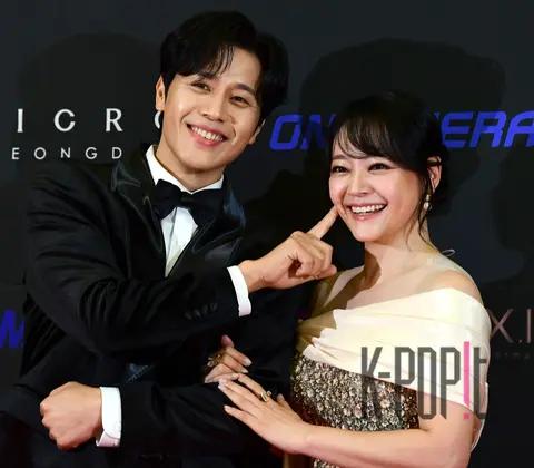 Son Jun-ho, Kim So-hyun — Asia Model Awards Red Carpet