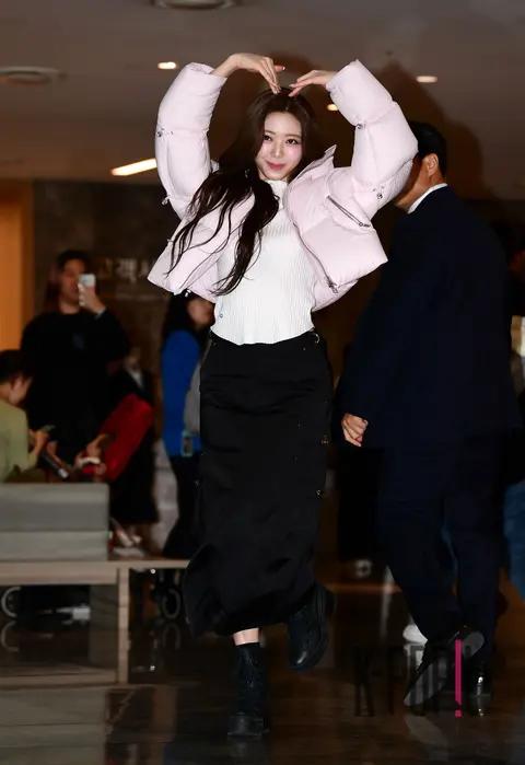 YUNA (ITZY) — Launch