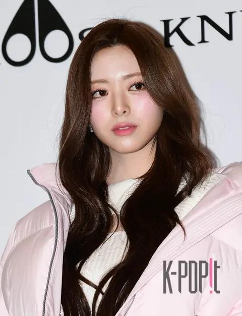 YUNA (ITZY) — Launch