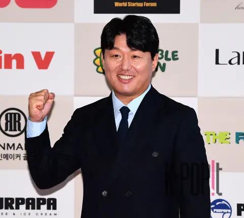 Kim Min-jae — Golden Photography Awards Red Carpet