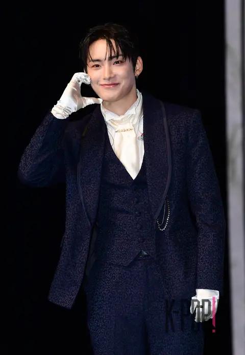 ACE Park Jun-hui — Showcase