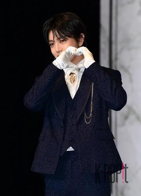 ACE Lee Dong-hun — Showcase