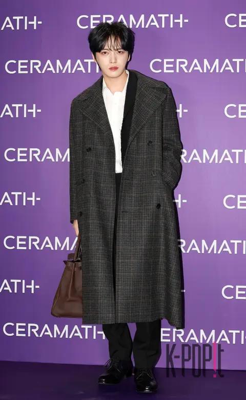 Kim Jae-joong — Launch