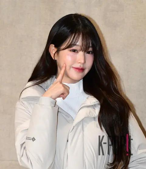 Jang Won-young — Launch