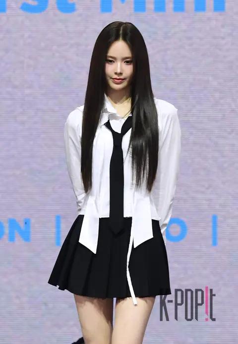 Izuna Bang Ji-min — Showcase