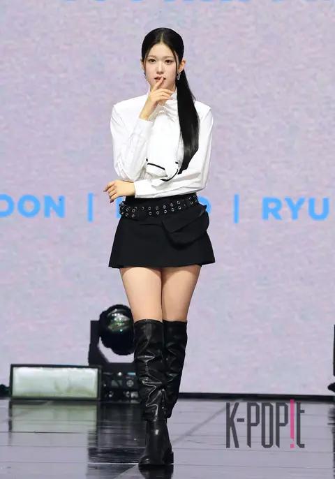 Izuna Yoon Ji-yun — Showcase