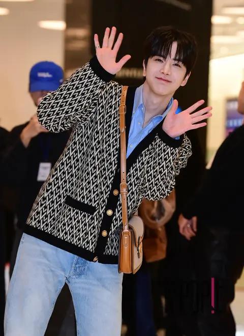 Young-hoon (THE BOYZ) — Launch