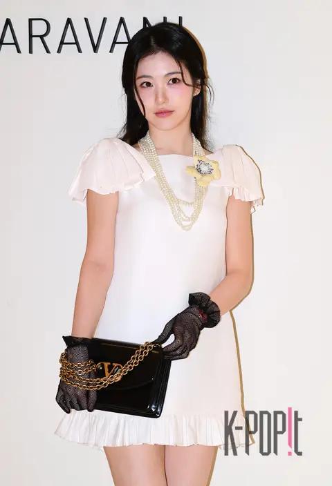 Shin Ye-eun — Launch