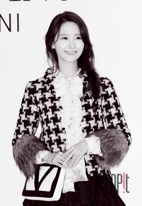 YoonA (Girls' Generation) — Launch